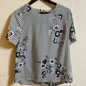 Women striped blouse size M
